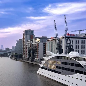 Szálloda Novotel Excel, London
